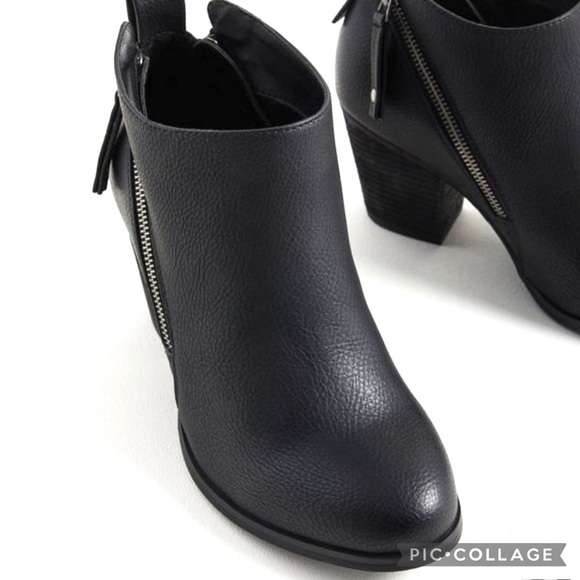 TORRID SIDE ZIP HEEL BOOTIES 11.5 WW - Picture 3 of 9